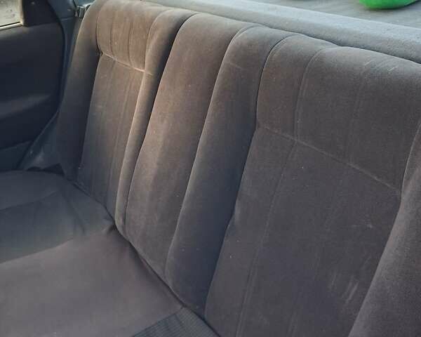 Синий Фольксваген Пассат, объемом двигателя 1.78 л и пробегом 200 тыс. км за 1100 $, фото 5 на Automoto.ua