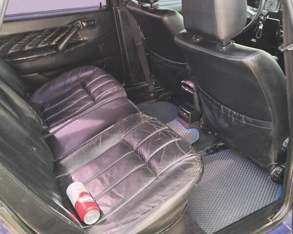 Синий Фольксваген Пассат, объемом двигателя 1.78 л и пробегом 351 тыс. км за 2200 $, фото 6 на Automoto.ua