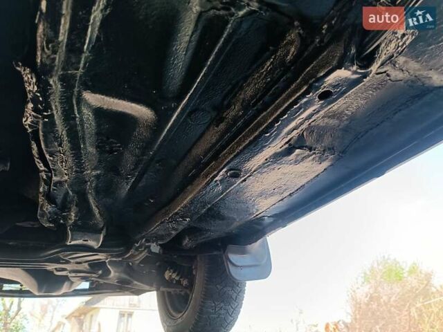 Синий Фольксваген Пассат, объемом двигателя 1.8 л и пробегом 435 тыс. км за 2199 $, фото 37 на Automoto.ua