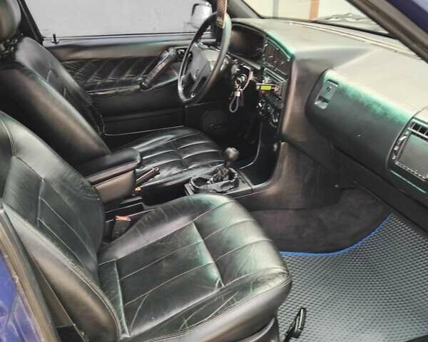 Синий Фольксваген Пассат, объемом двигателя 1.78 л и пробегом 351 тыс. км за 2200 $, фото 8 на Automoto.ua