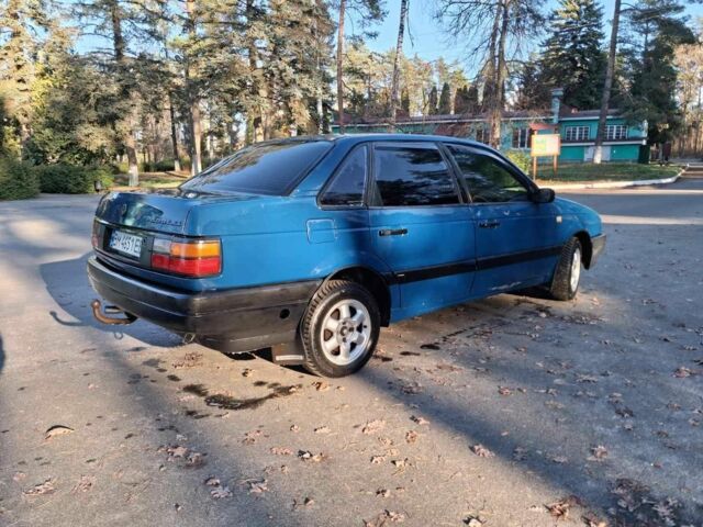 Синій Фольксваген Пассат, об'ємом двигуна 1.6 л та пробігом 10 тис. км за 1500 $, фото 7 на Automoto.ua