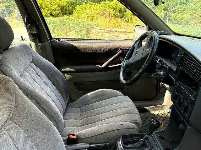 Синий Фольксваген Пассат, объемом двигателя 1.8 л и пробегом 0 тыс. км за 1500 $, фото 7 на Automoto.ua