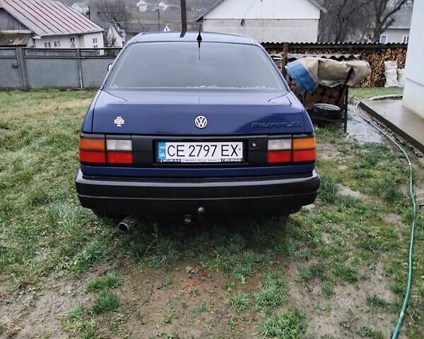 Синий Фольксваген Пассат, объемом двигателя 1.78 л и пробегом 350 тыс. км за 1950 $, фото 3 на Automoto.ua