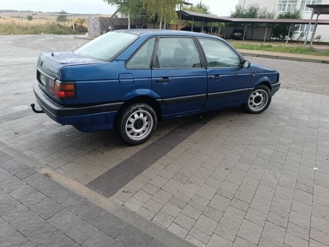 Синій Фольксваген Пассат, об'ємом двигуна 1.8 л та пробігом 500 тис. км за 1400 $, фото 6 на Automoto.ua