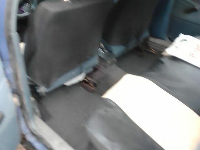 Синій Фольксваген Пассат, об'ємом двигуна 1.8 л та пробігом 300 тис. км за 927 $, фото 4 на Automoto.ua