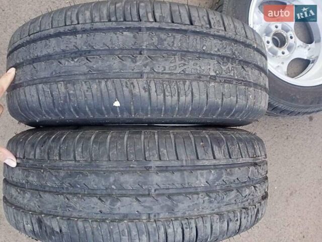 Синий Фольксваген Пассат, объемом двигателя 1.8 л и пробегом 300 тыс. км за 1999 $, фото 14 на Automoto.ua