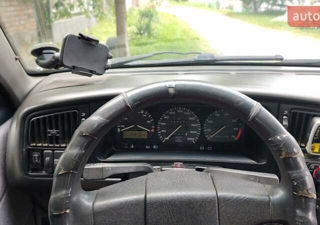 Синий Фольксваген Пассат, объемом двигателя 1.8 л и пробегом 445 тыс. км за 1850 $, фото 2 на Automoto.ua