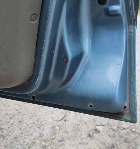 Синий Фольксваген Пассат, объемом двигателя 1.8 л и пробегом 445 тыс. км за 1850 $, фото 7 на Automoto.ua