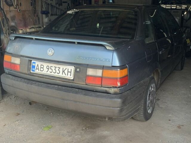 Синій Фольксваген Пассат, об'ємом двигуна 1.8 л та пробігом 379 тис. км за 1800 $, фото 7 на Automoto.ua