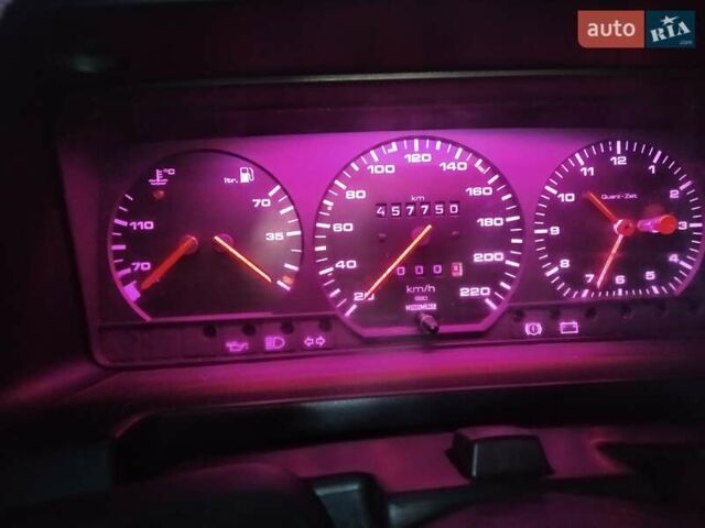 Синий Фольксваген Пассат, объемом двигателя 1.8 л и пробегом 420 тыс. км за 1900 $, фото 12 на Automoto.ua