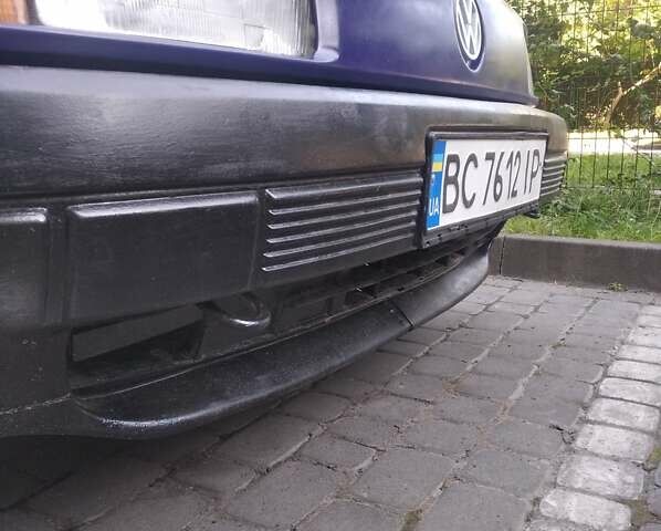 Синий Фольксваген Пассат, объемом двигателя 1.8 л и пробегом 420 тыс. км за 1900 $, фото 5 на Automoto.ua