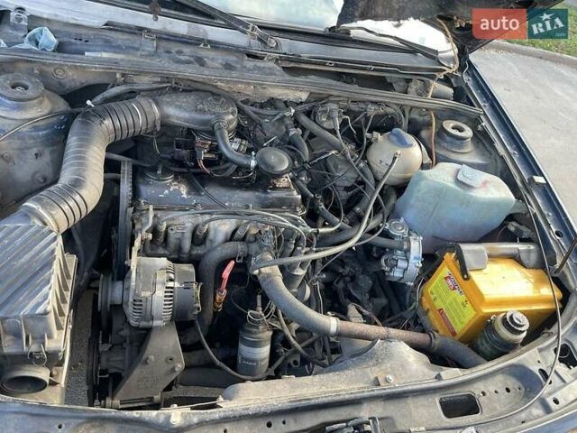 Синій Фольксваген Пассат, об'ємом двигуна 1.8 л та пробігом 543 тис. км за 1512 $, фото 5 на Automoto.ua