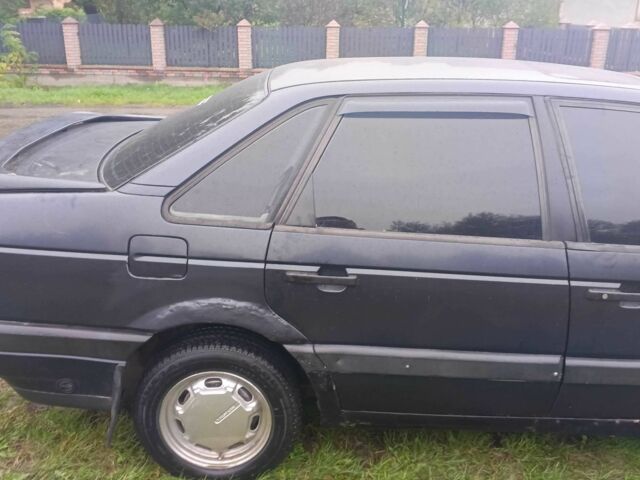 Синій Фольксваген Пассат, об'ємом двигуна 1.8 л та пробігом 350 тис. км за 1500 $, фото 5 на Automoto.ua