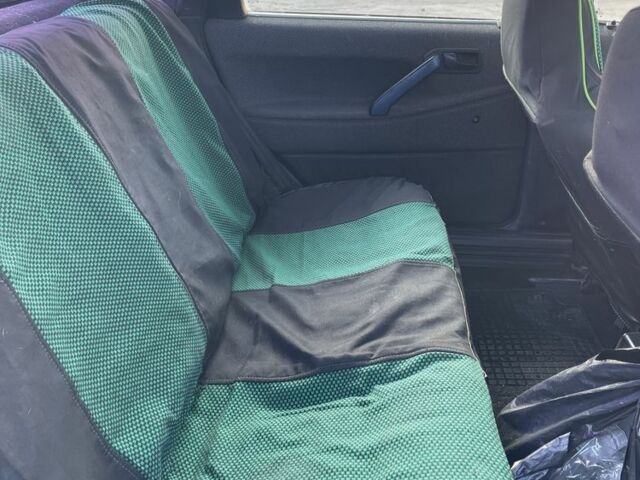 Синий Фольксваген Пассат, объемом двигателя 1.8 л и пробегом 543 тыс. км за 1512 $, фото 5 на Automoto.ua