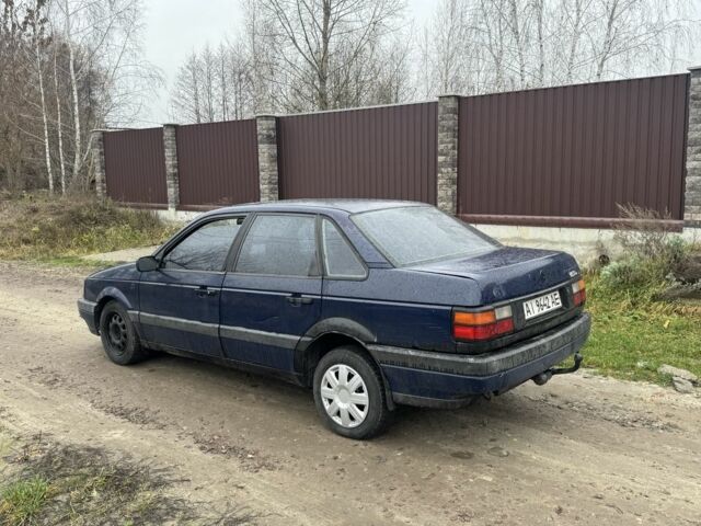 Синий Фольксваген Пассат, объемом двигателя 1.8 л и пробегом 150 тыс. км за 1200 $, фото 5 на Automoto.ua