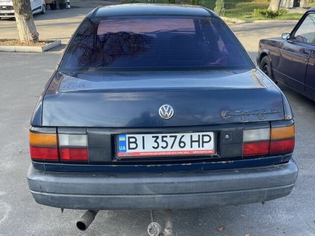 Синий Фольксваген Пассат, объемом двигателя 1.8 л и пробегом 543 тыс. км за 1512 $, фото 3 на Automoto.ua