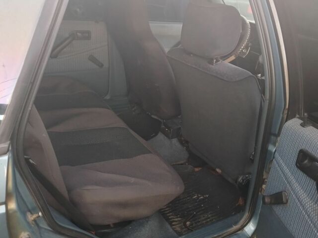 Синий Фольксваген Пассат, объемом двигателя 1.8 л и пробегом 312 тыс. км за 1316 $, фото 6 на Automoto.ua