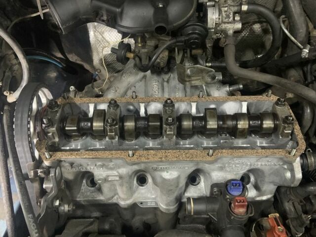 Синій Фольксваген Пассат, об'ємом двигуна 1.8 л та пробігом 320 тис. км за 1100 $, фото 5 на Automoto.ua