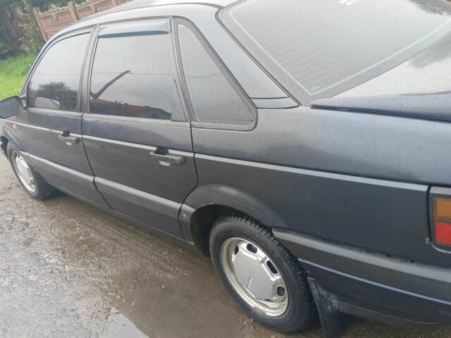 Синій Фольксваген Пассат, об'ємом двигуна 1.8 л та пробігом 350 тис. км за 1500 $, фото 7 на Automoto.ua