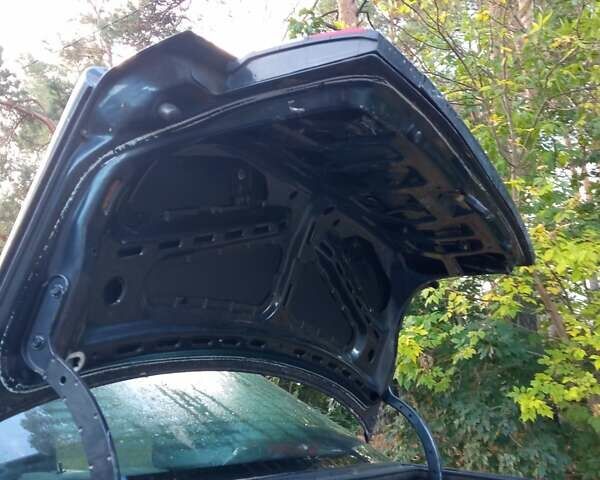 Синий Фольксваген Пассат, объемом двигателя 1.8 л и пробегом 350 тыс. км за 2700 $, фото 26 на Automoto.ua