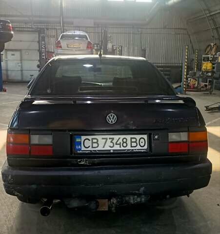 Синий Фольксваген Пассат, объемом двигателя 1.8 л и пробегом 497 тыс. км за 1800 $, фото 3 на Automoto.ua