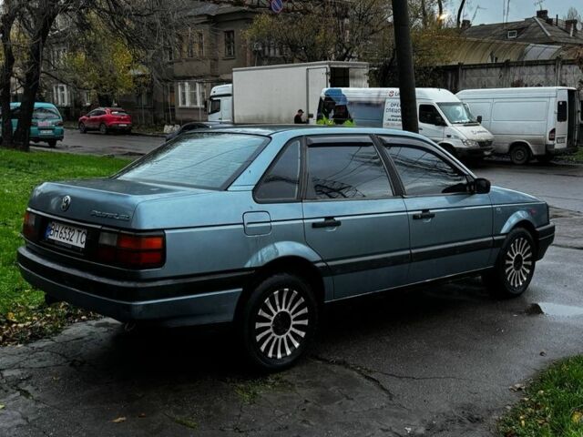 Синий Фольксваген Пассат, объемом двигателя 1.8 л и пробегом 185 тыс. км за 1450 $, фото 6 на Automoto.ua