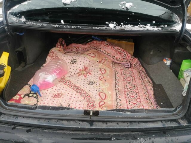 Синий Фольксваген Пассат, объемом двигателя 2 л и пробегом 41 тыс. км за 2000 $, фото 3 на Automoto.ua