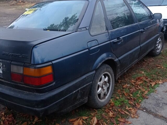 Синий Фольксваген Пассат, объемом двигателя 0 л и пробегом 450 тыс. км за 831 $, фото 2 на Automoto.ua