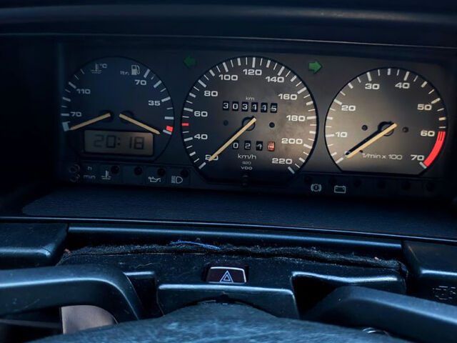 Синій Фольксваген Пассат, об'ємом двигуна 1.8 л та пробігом 450 тис. км за 2400 $, фото 11 на Automoto.ua