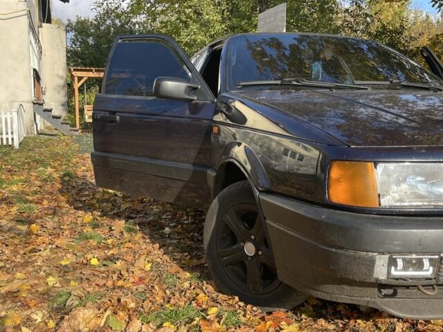 Синій Фольксваген Пассат, об'ємом двигуна 1.8 л та пробігом 400 тис. км за 2200 $, фото 2 на Automoto.ua