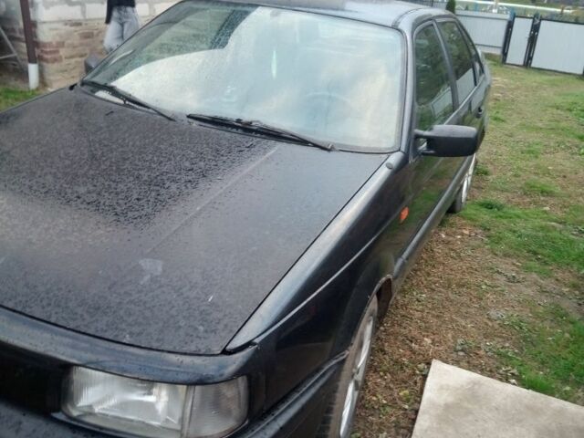 Синий Фольксваген Пассат, объемом двигателя 1.8 л и пробегом 1000 тыс. км за 1200 $, фото 2 на Automoto.ua