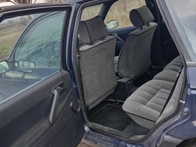 Синий Фольксваген Пассат, объемом двигателя 2 л и пробегом 350 тыс. км за 2019 $, фото 5 на Automoto.ua