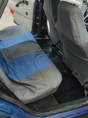 Синій Фольксваген Пассат, об'ємом двигуна 2 л та пробігом 619 тис. км за 1500 $, фото 1 на Automoto.ua