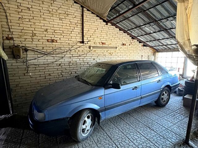 Синій Фольксваген Пассат, об'ємом двигуна 2.8 л та пробігом 450 тис. км за 2000 $, фото 4 на Automoto.ua