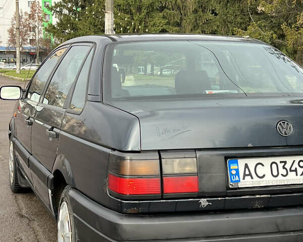 Синій Фольксваген Пассат, об'ємом двигуна 1.8 л та пробігом 350 тис. км за 1550 $, фото 9 на Automoto.ua