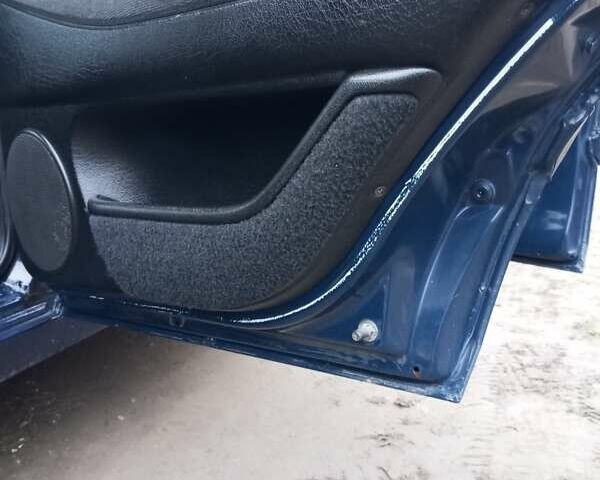 Синий Фольксваген Пассат, объемом двигателя 1.98 л и пробегом 280 тыс. км за 1300 $, фото 8 на Automoto.ua