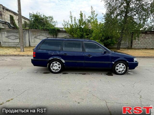 Синій Фольксваген Пассат, об'ємом двигуна 2 л та пробігом 0 тис. км за 1250 $, фото 1 на Automoto.ua