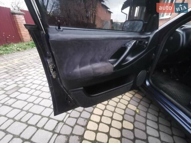 Синій Фольксваген Пассат, об'ємом двигуна 1.8 л та пробігом 348 тис. км за 1350 $, фото 13 на Automoto.ua