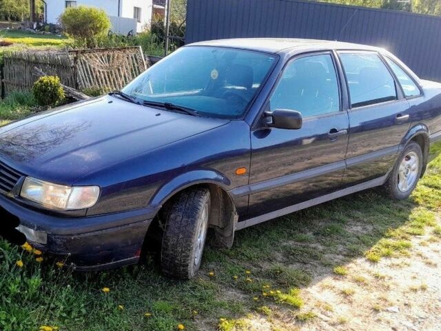 Синий Фольксваген Пассат, объемом двигателя 0 л и пробегом 528 тыс. км за 2400 $, фото 5 на Automoto.ua