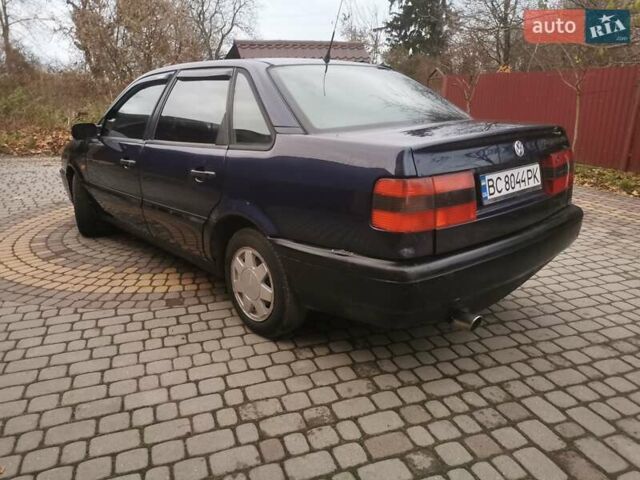 Синій Фольксваген Пассат, об'ємом двигуна 1.8 л та пробігом 348 тис. км за 1350 $, фото 16 на Automoto.ua