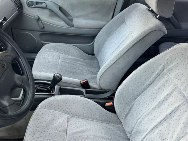 Синий Фольксваген Пассат, объемом двигателя 2 л и пробегом 338 тыс. км за 1950 $, фото 5 на Automoto.ua