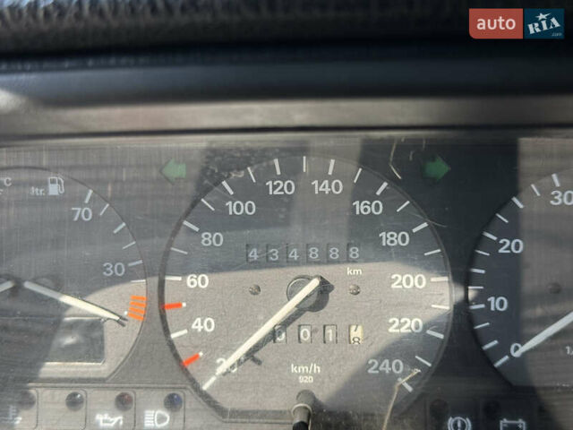 Синий Фольксваген Пассат, объемом двигателя 1.98 л и пробегом 400 тыс. км за 1400 $, фото 9 на Automoto.ua