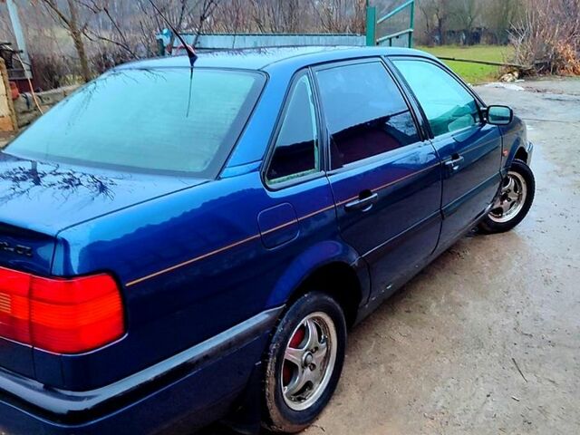 Синий Фольксваген Пассат, объемом двигателя 1.8 л и пробегом 111 тыс. км за 2200 $, фото 6 на Automoto.ua