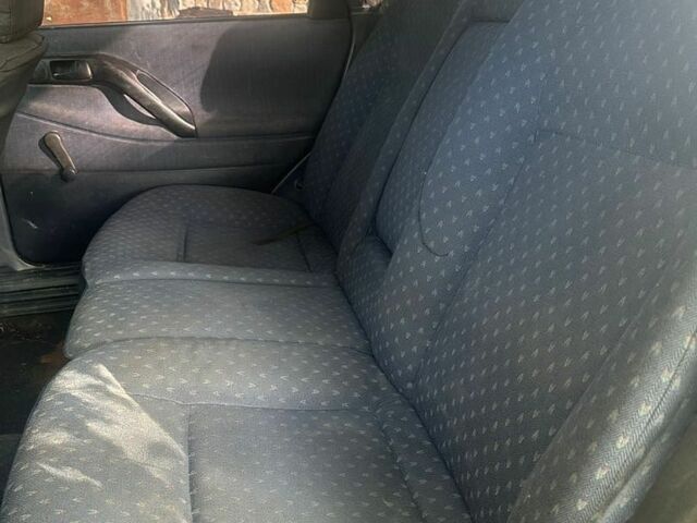 Синій Фольксваген Пассат, об'ємом двигуна 1.9 л та пробігом 150 тис. км за 2200 $, фото 8 на Automoto.ua