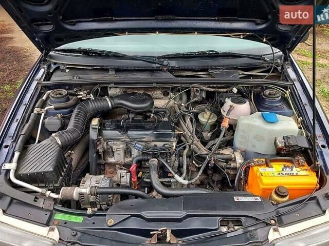 Синій Фольксваген Пассат, об'ємом двигуна 1.8 л та пробігом 370 тис. км за 3500 $, фото 2 на Automoto.ua