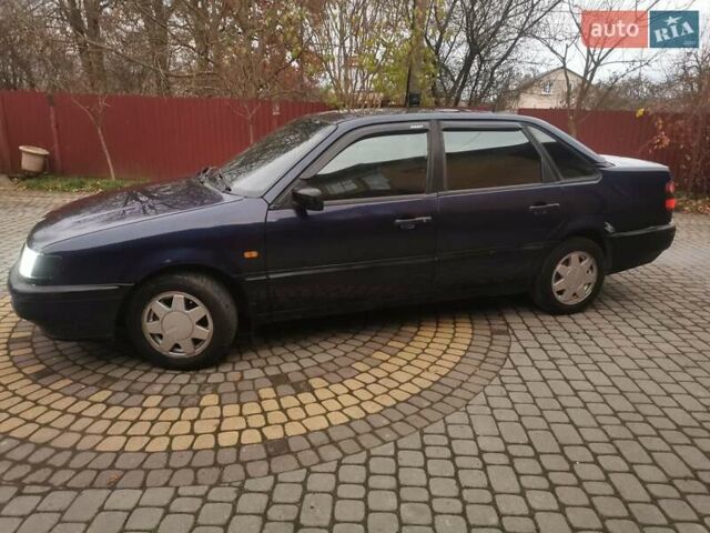 Синій Фольксваген Пассат, об'ємом двигуна 1.8 л та пробігом 348 тис. км за 1350 $, фото 17 на Automoto.ua