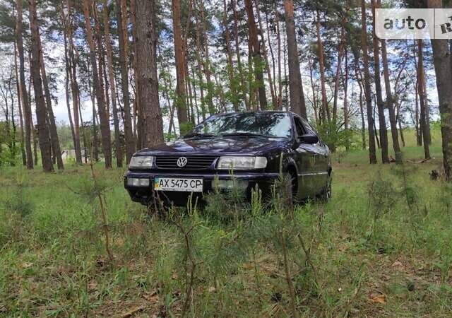 Синій Фольксваген Пассат, об'ємом двигуна 1.78 л та пробігом 380 тис. км за 3400 $, фото 12 на Automoto.ua