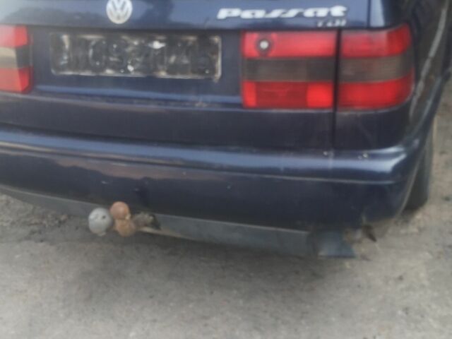 Синий Фольксваген Пассат, объемом двигателя 0 л и пробегом 33 тыс. км за 1118 $, фото 1 на Automoto.ua