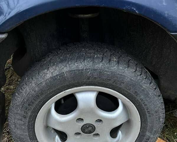 Синий Фольксваген Пассат, объемом двигателя 1.8 л и пробегом 359 тыс. км за 2350 $, фото 33 на Automoto.ua