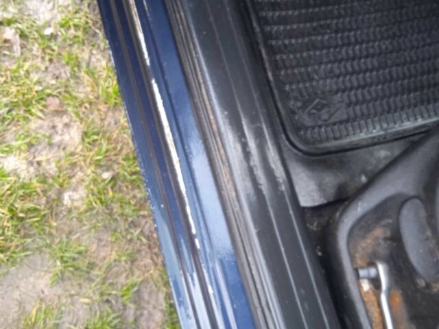 Синий Фольксваген Пассат, объемом двигателя 2 л и пробегом 290 тыс. км за 2000 $, фото 7 на Automoto.ua